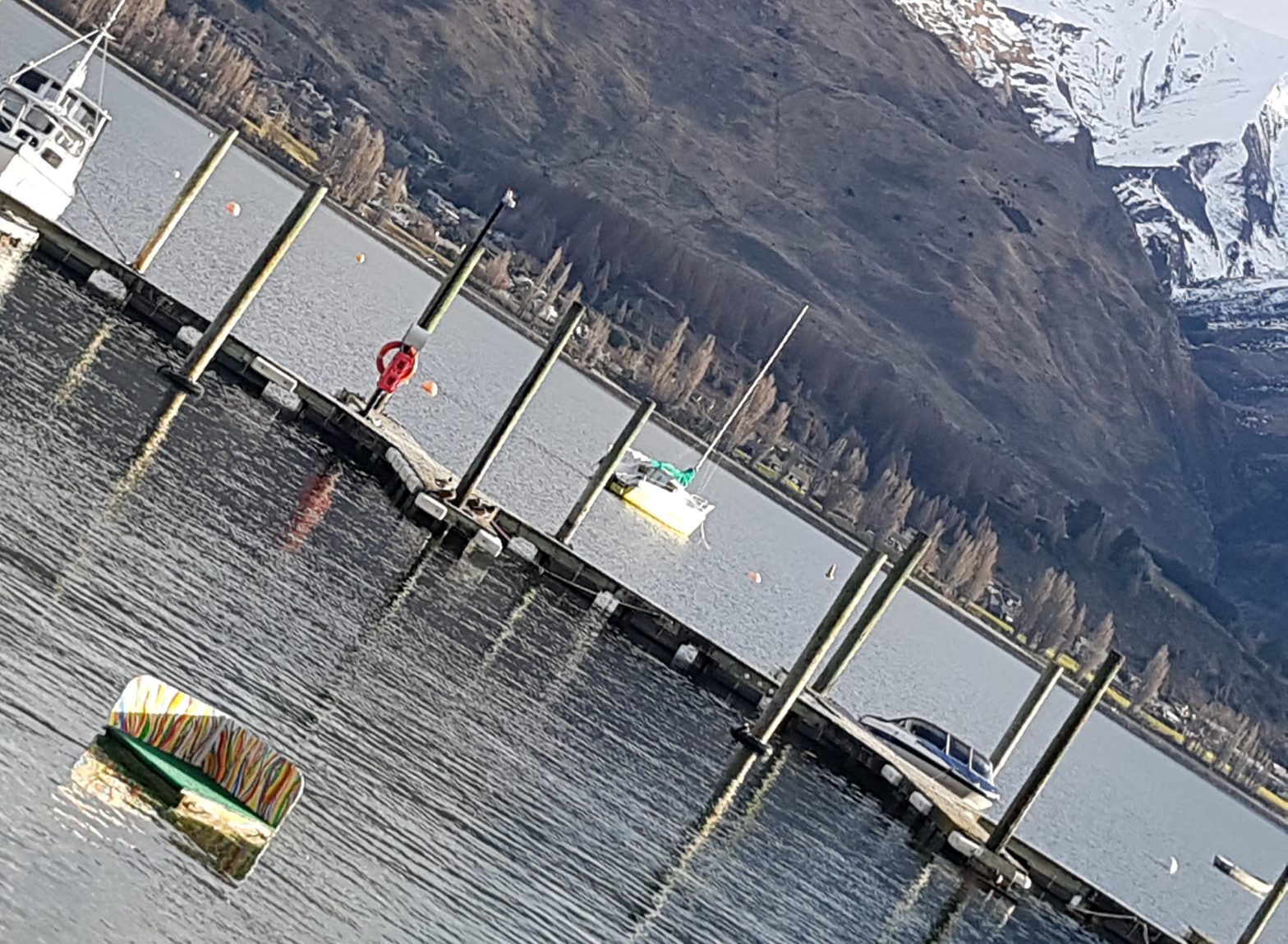Launch of floating nest platforms