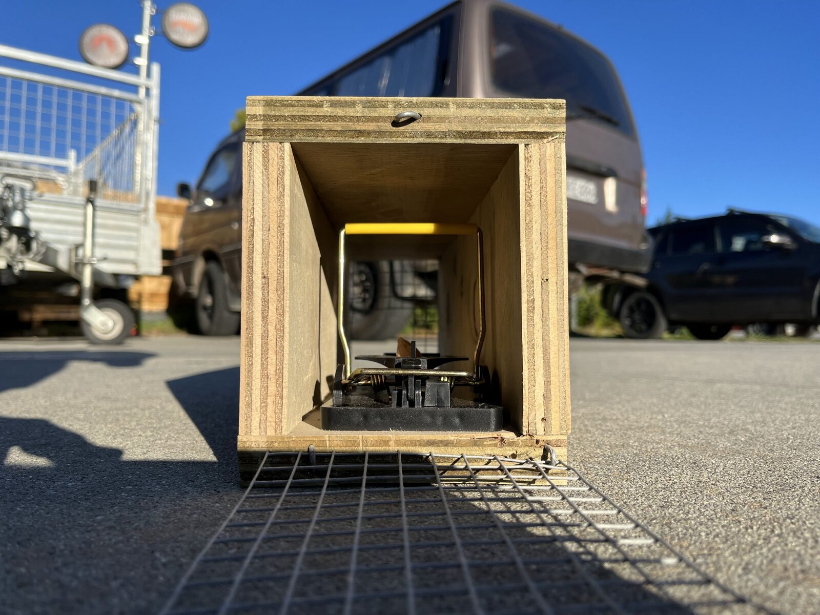 Rat Trap Complete With Tunnel - Image 2